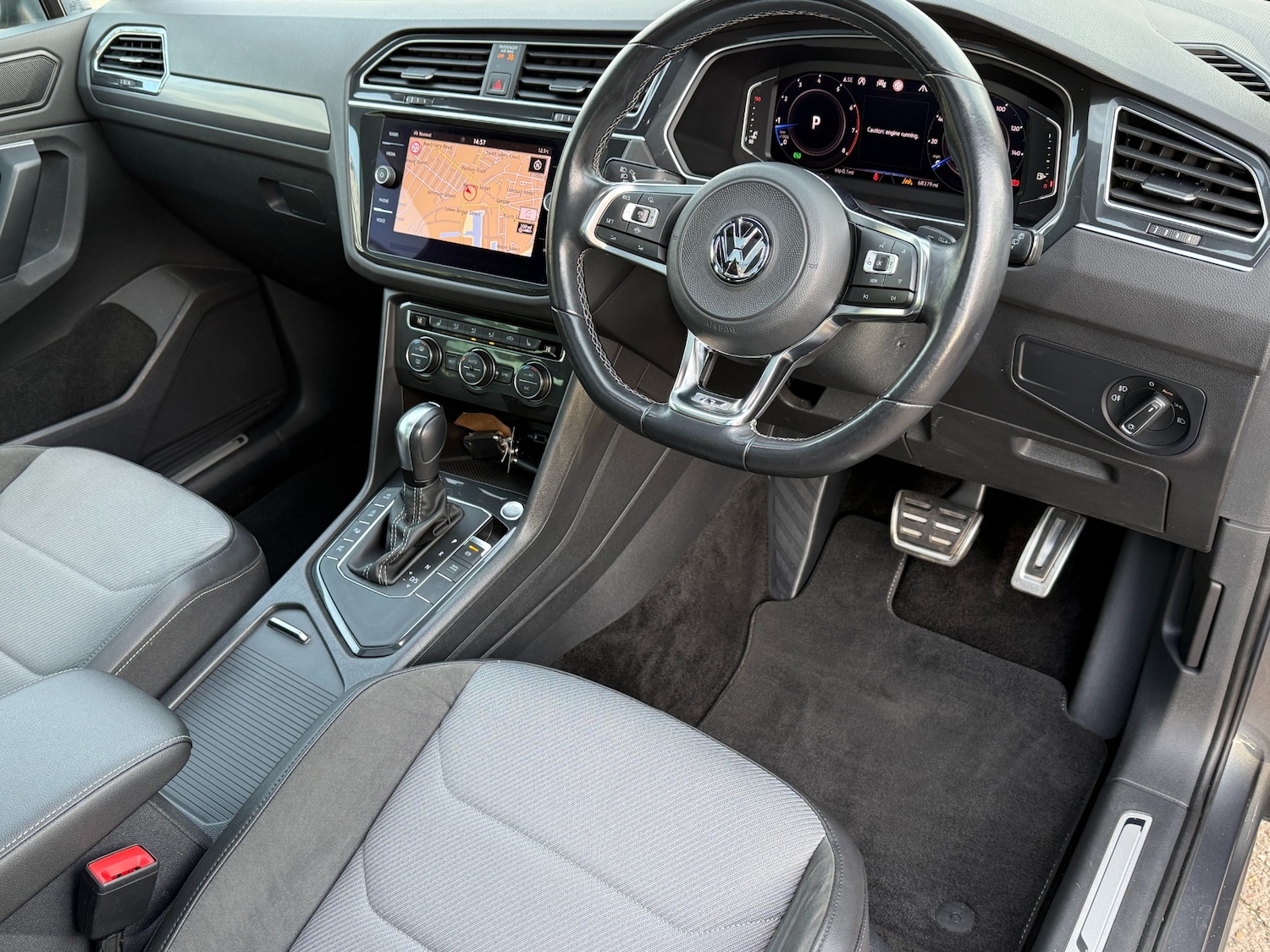 Used Volkswagen Tiguan 2020 for sale - 77653196: Photo 5