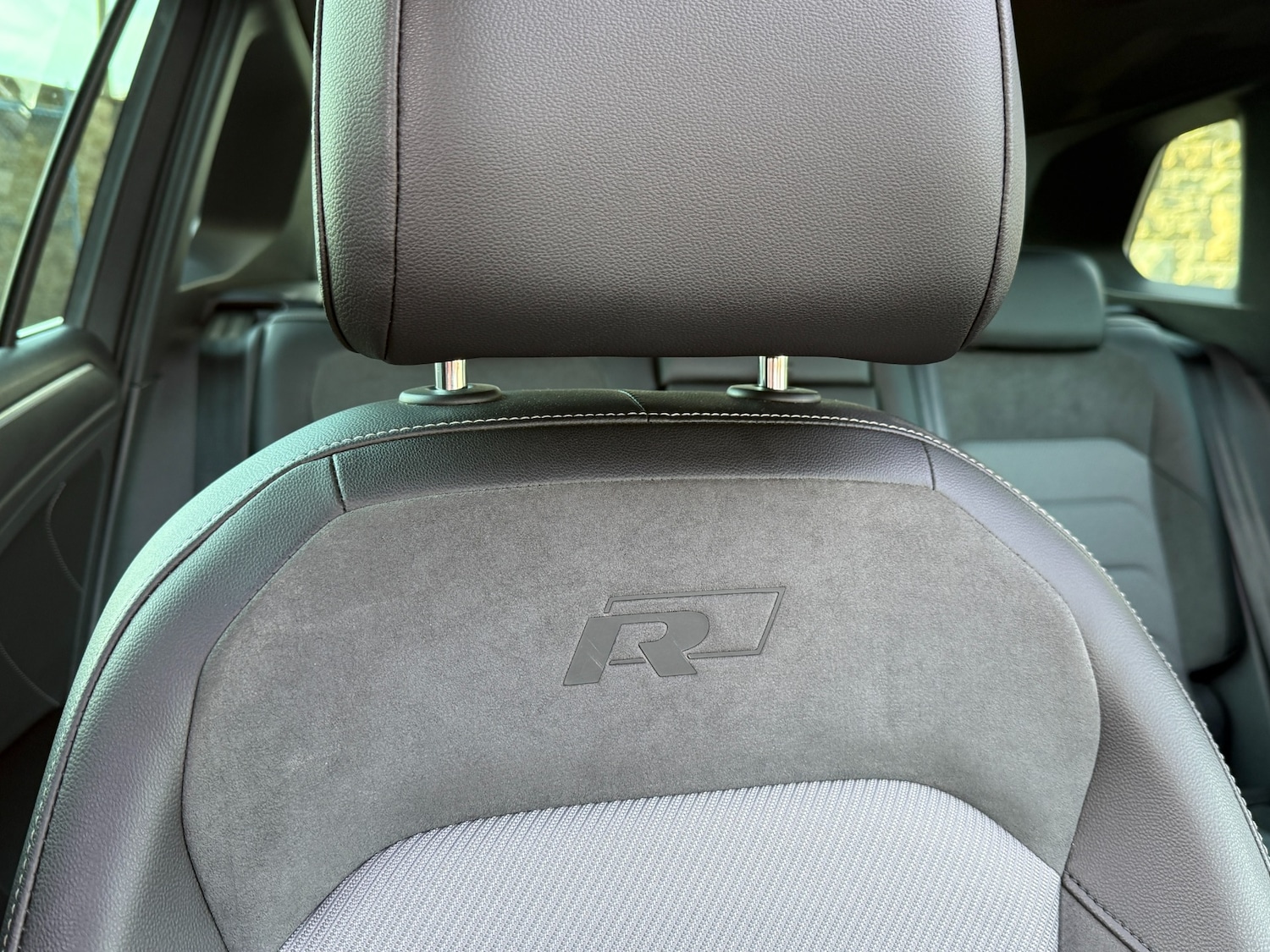 Used Volkswagen Tiguan 2020 for sale - 77653196: Photo 50