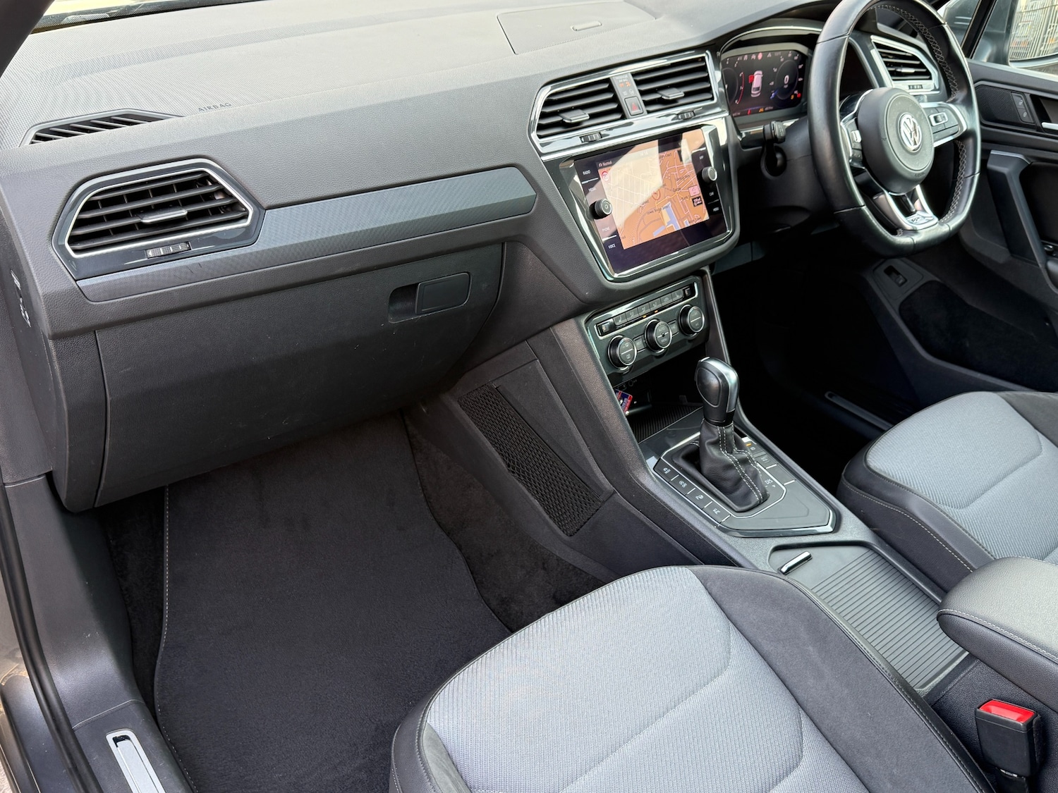 Used Volkswagen Tiguan 2020 for sale - 77653196: Photo 7