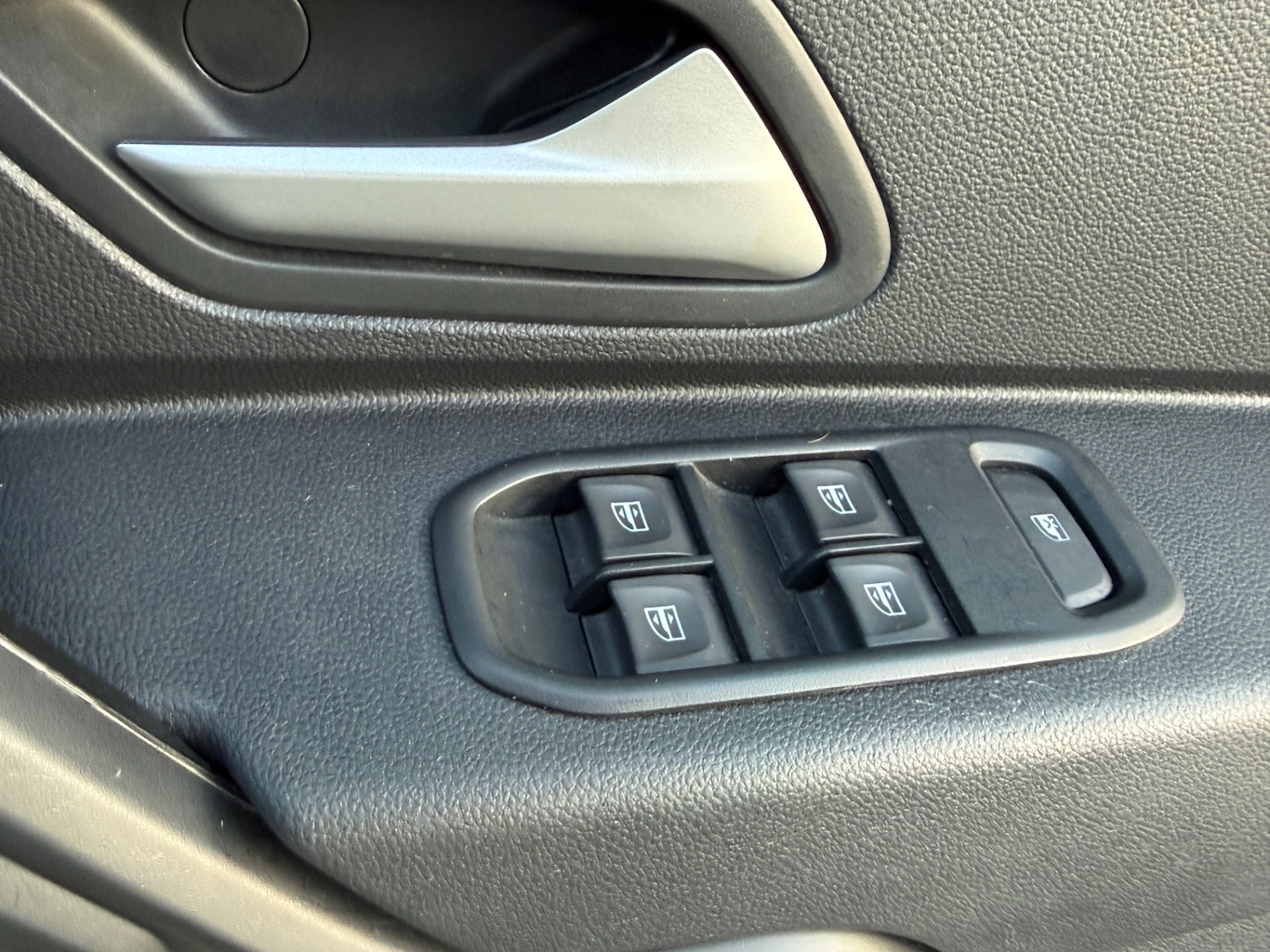 Used Dacia Duster 2023 for sale - 77261890: Photo 24