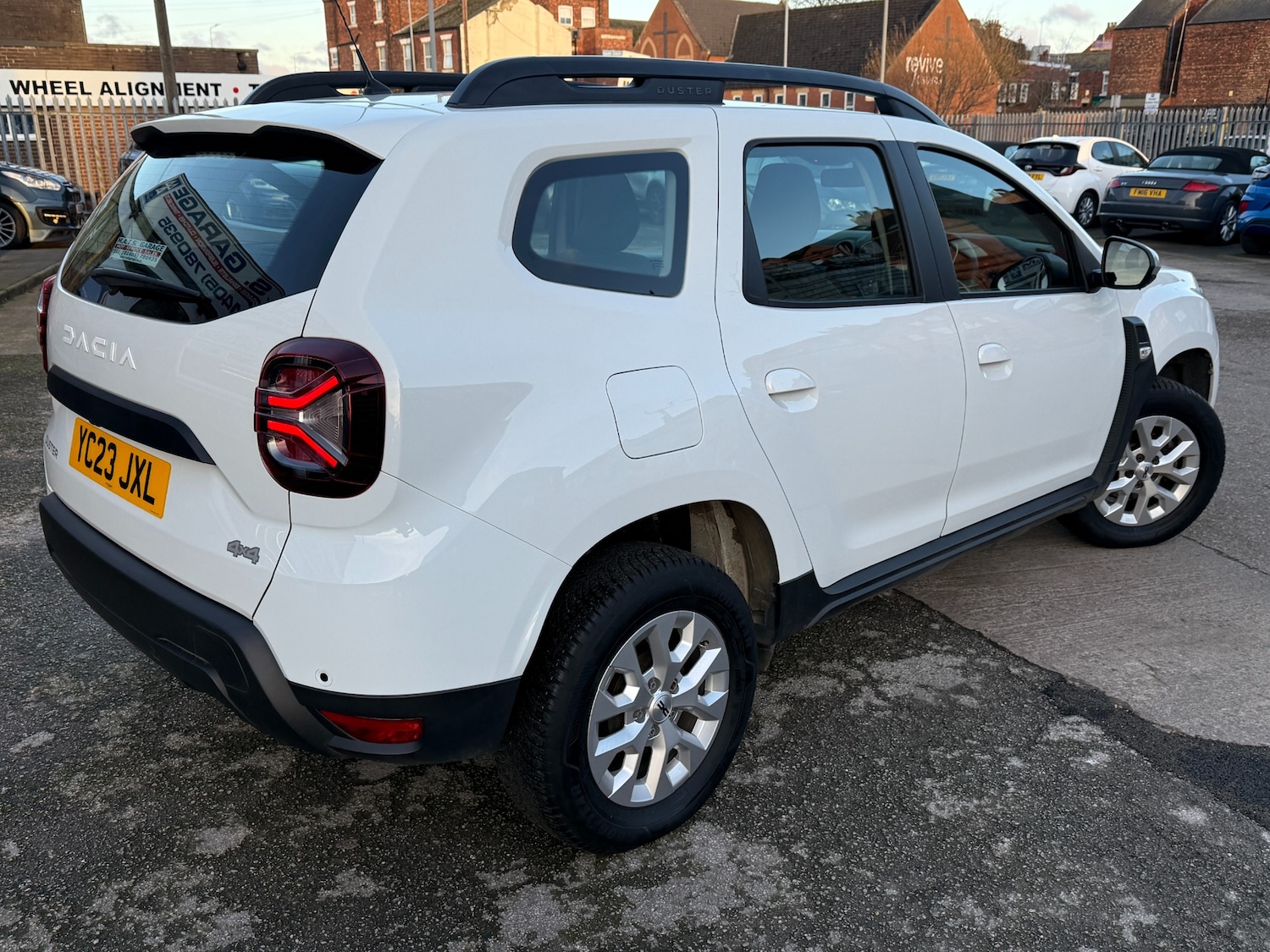 Used Dacia Duster 2023 for sale - 77261890: Photo 3