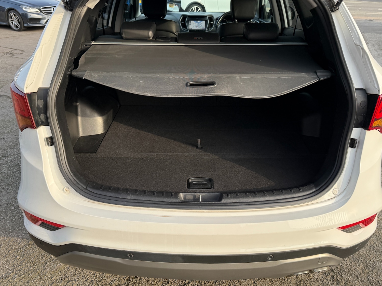 Used Hyundai Santa Fe 2017 for sale - 77776568: Photo 18