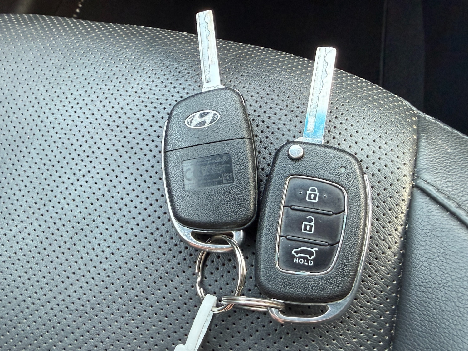 Used Hyundai Santa Fe 2017 for sale - 77776568: Photo 24