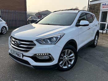 Used Hyundai Santa Fe 2017 for sale - 77776568: Photo