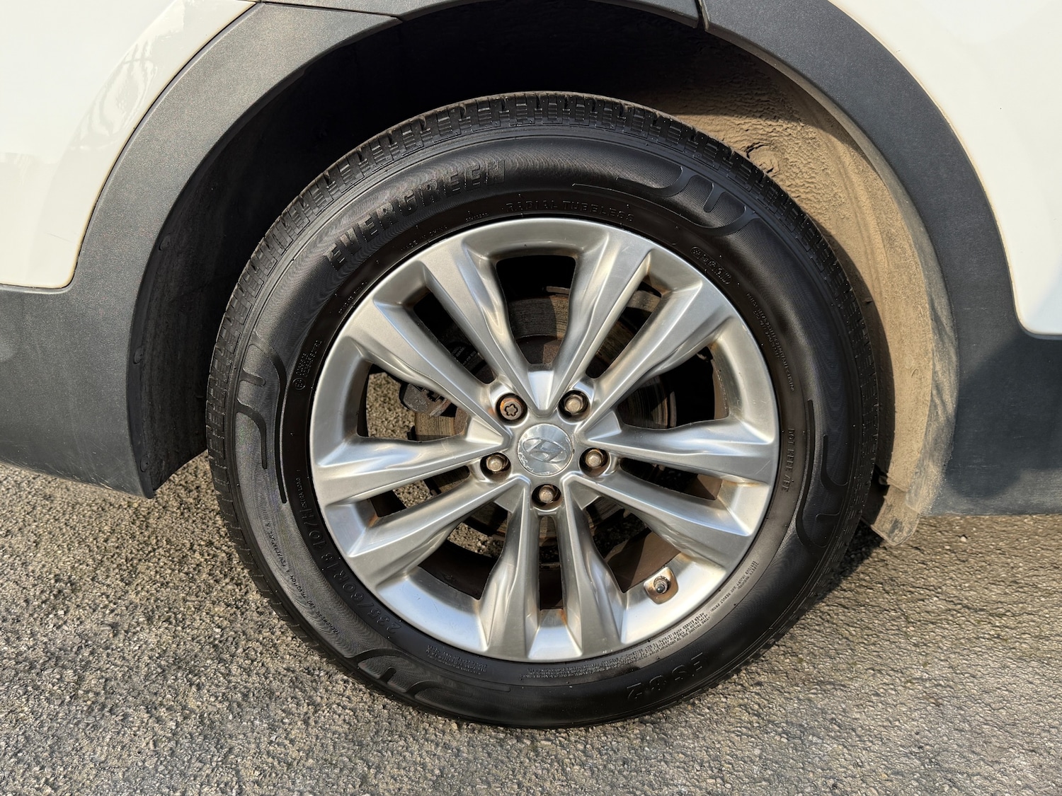 Used Hyundai Santa Fe 2017 for sale - 77776568: Photo 30