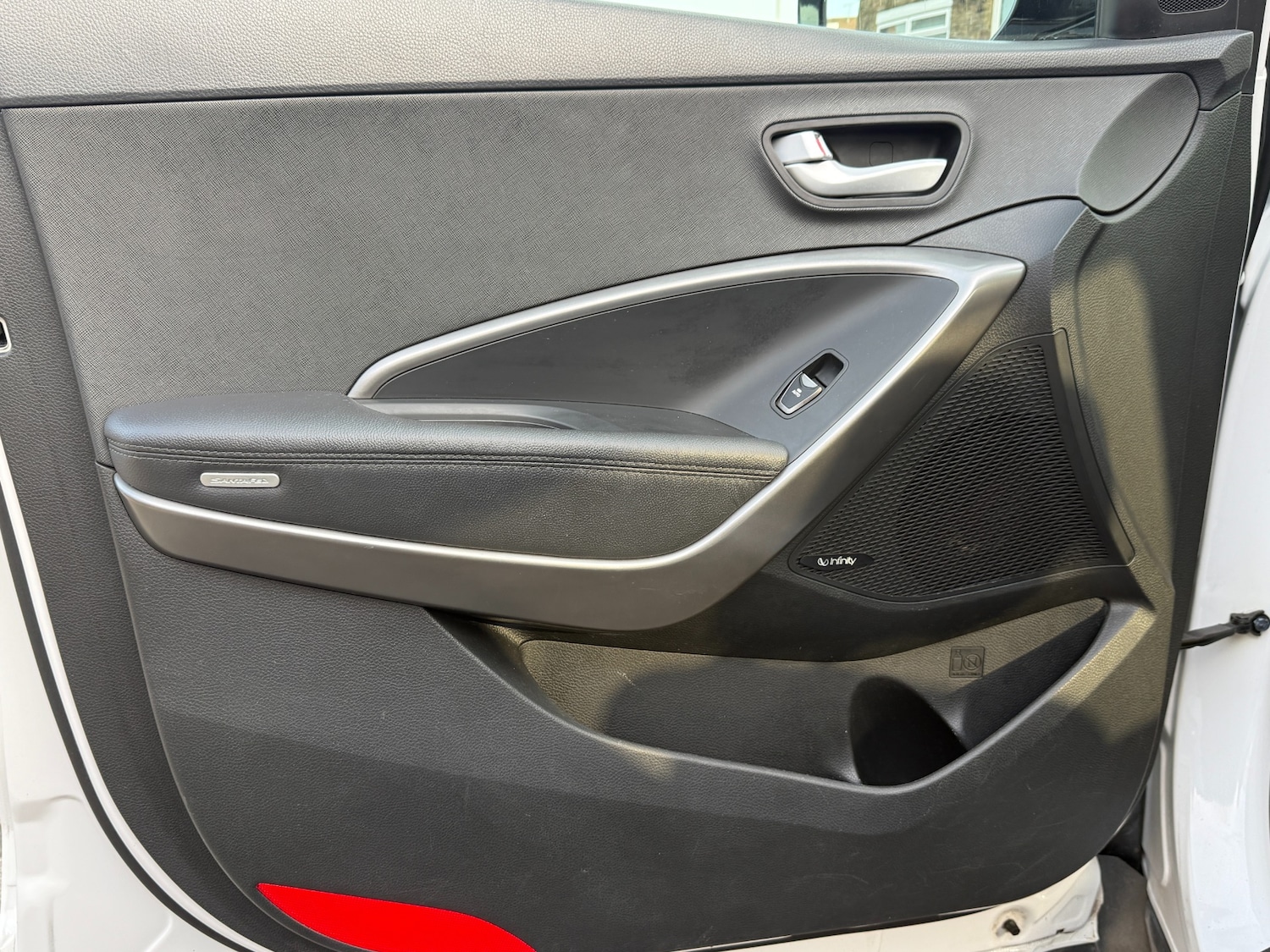 Used Hyundai Santa Fe 2017 for sale - 77776568: Photo 42