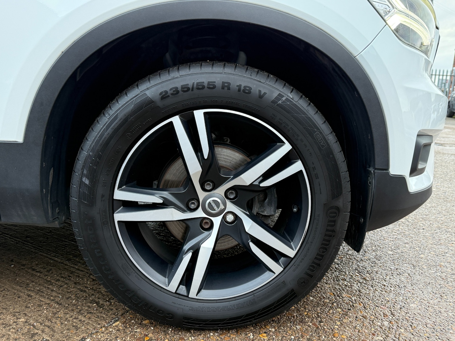 Used Volvo XC40 2021 for sale - 76449337: Photo 22