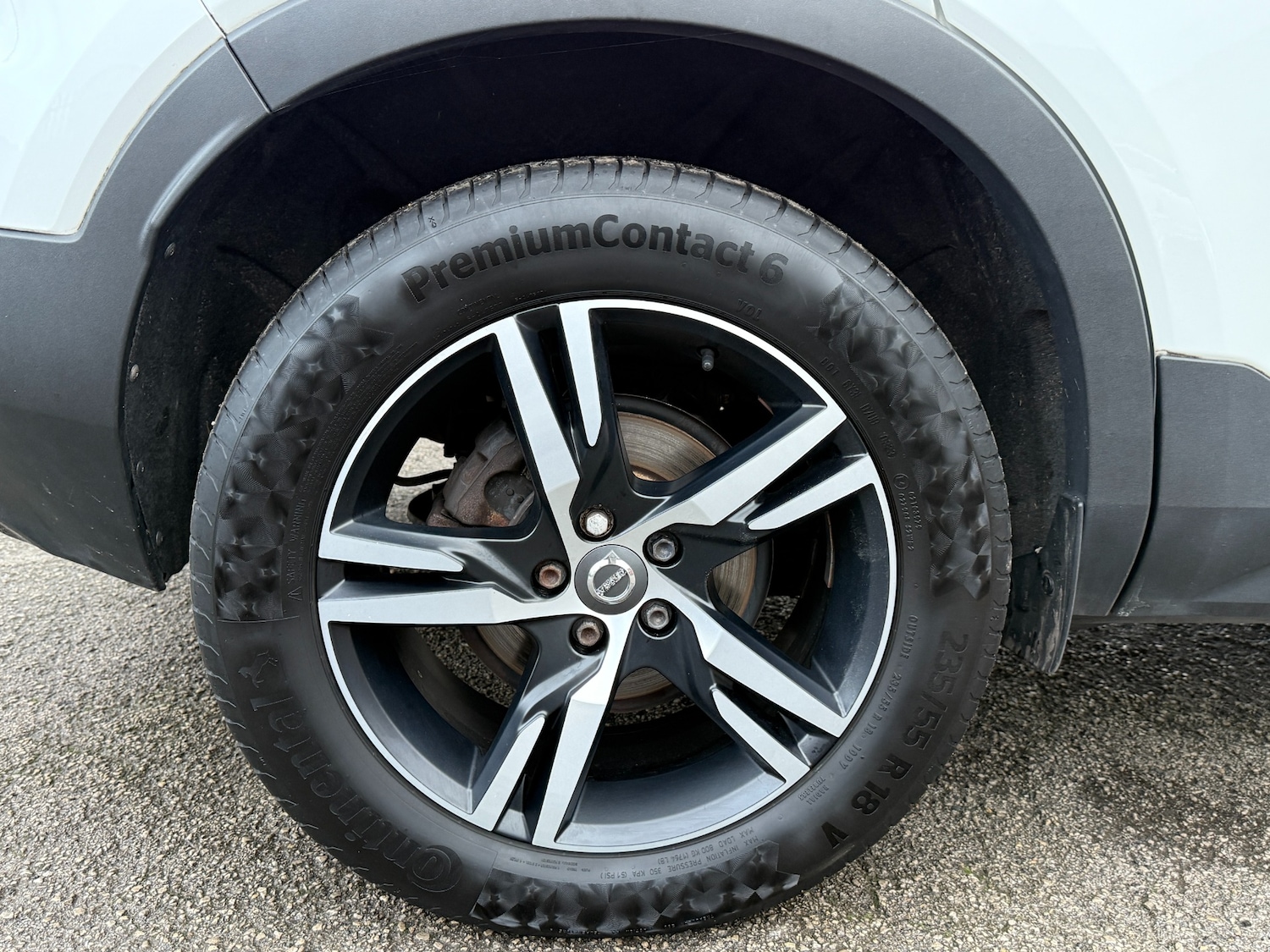 Used Volvo XC40 2021 for sale - 76449337: Photo 25