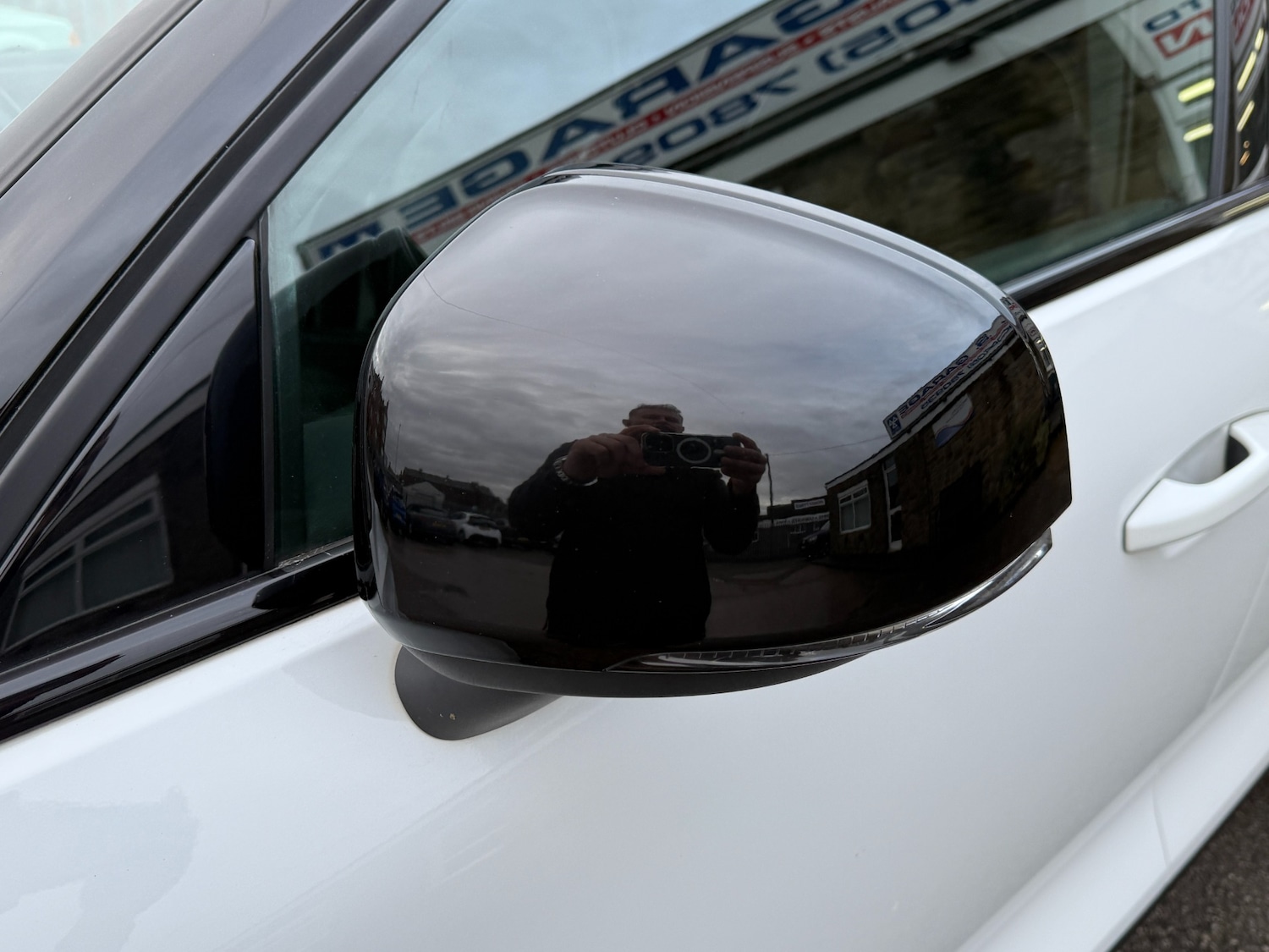 Used Volvo XC40 2021 for sale - 76449337: Photo 35