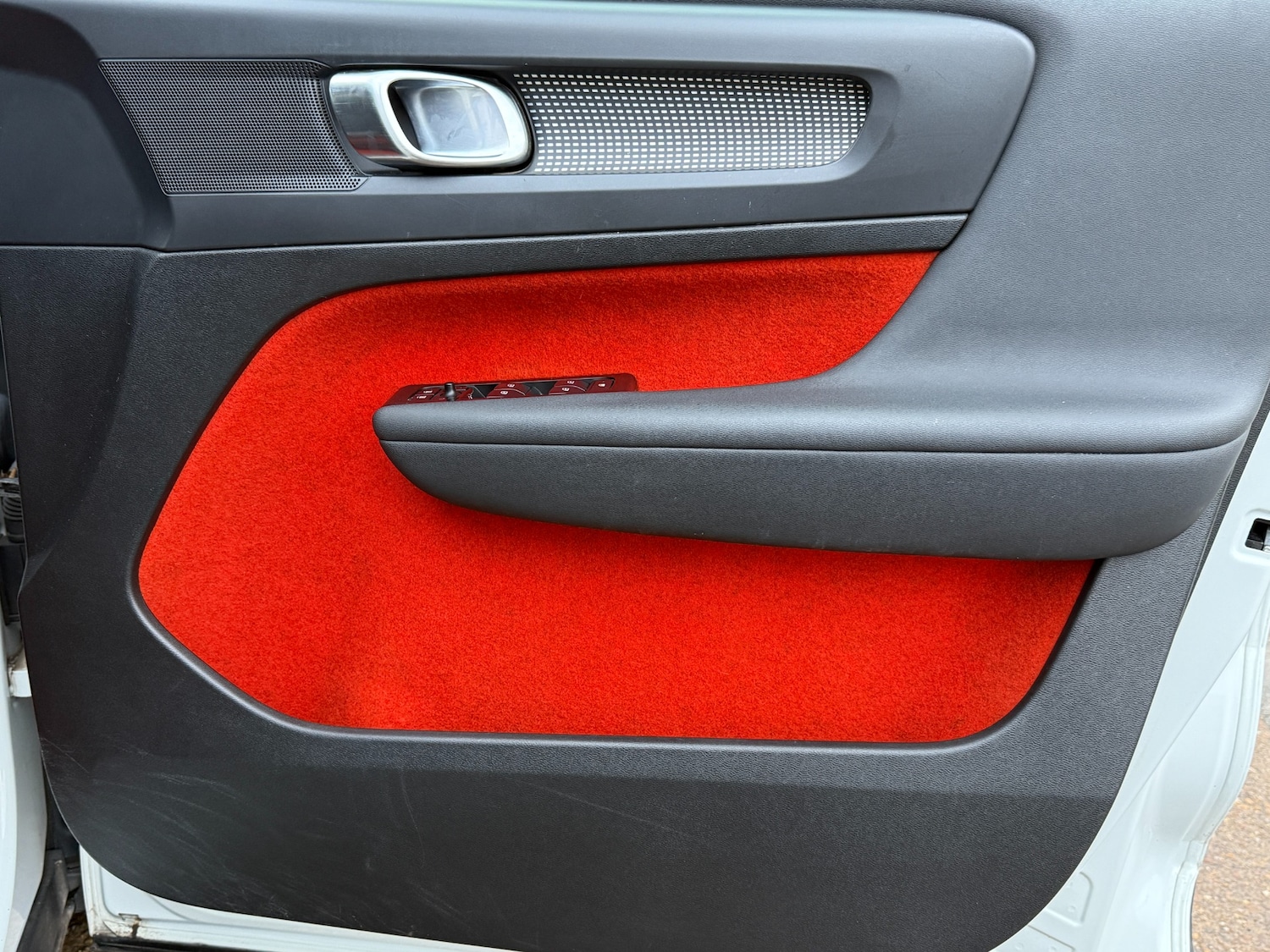 Used Volvo XC40 2021 for sale - 76449337: Photo 37