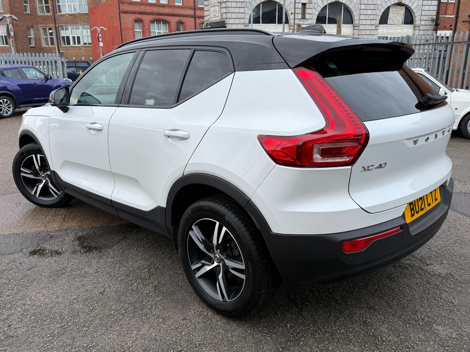 Used Volvo XC40 2021 for sale - 76449337: Photo 4