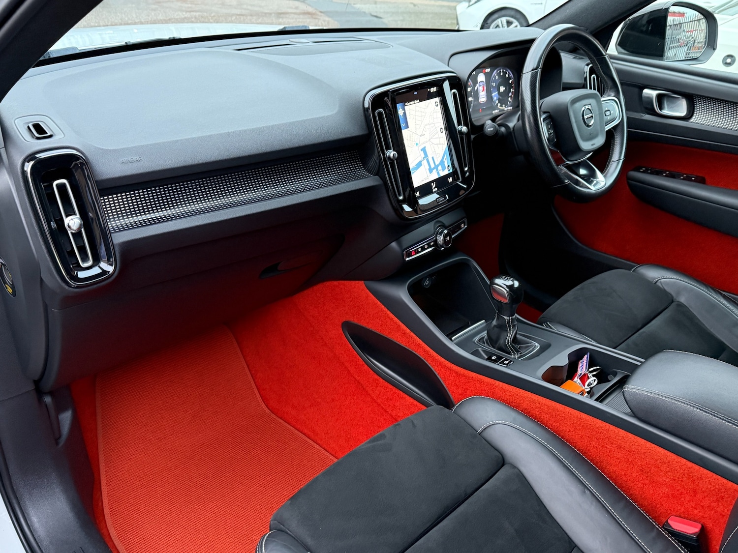 Used Volvo XC40 2021 for sale - 76449337: Photo 7