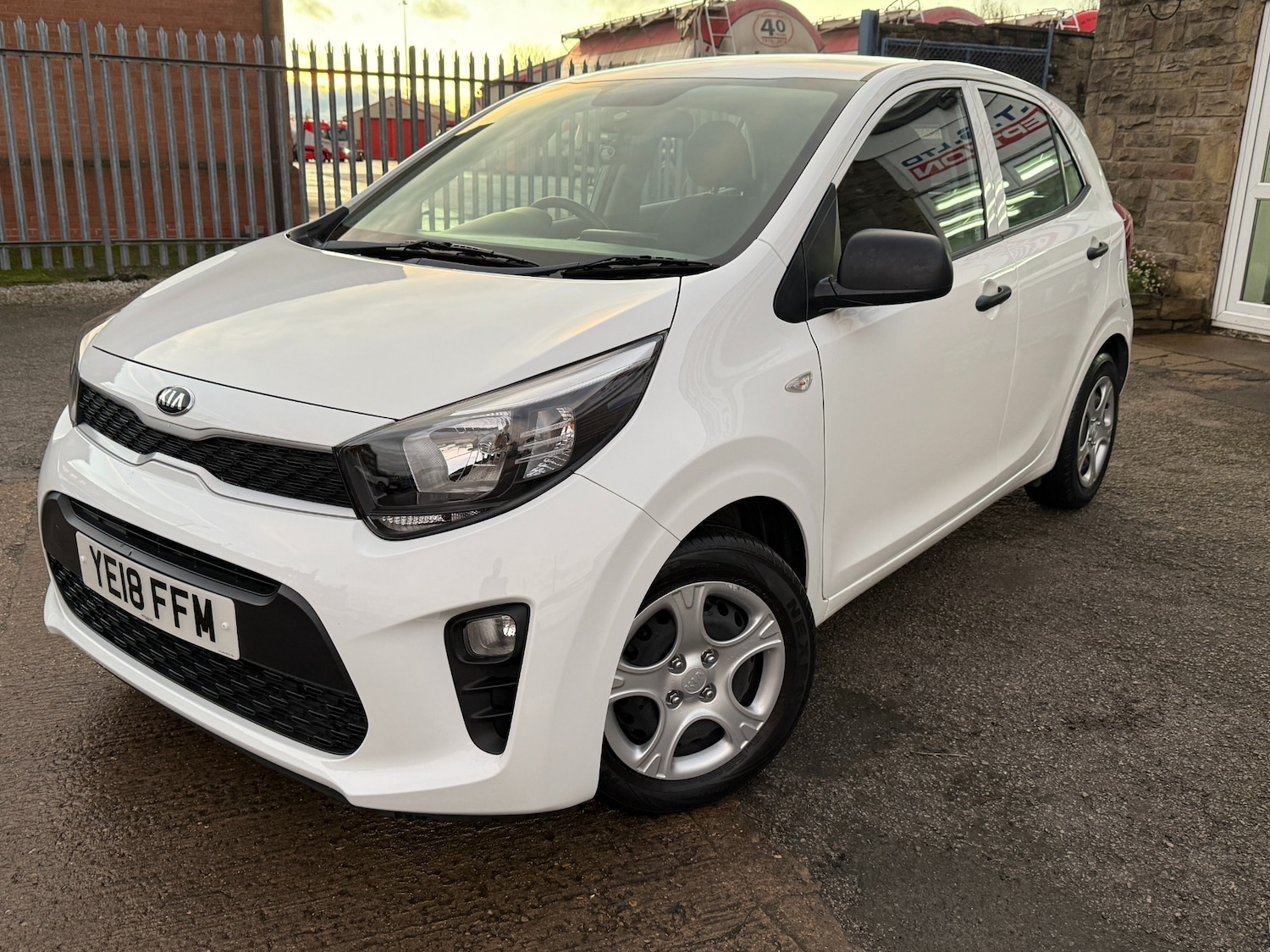 Used Kia Picanto 2018 for sale - 76734614: Photo 2