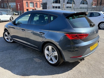 Used SEAT Leon 2020 for sale - 78442939: Photo