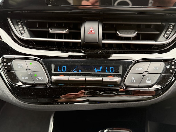 Used Toyota C-HR 2020 for sale - 76101165: Photo 17