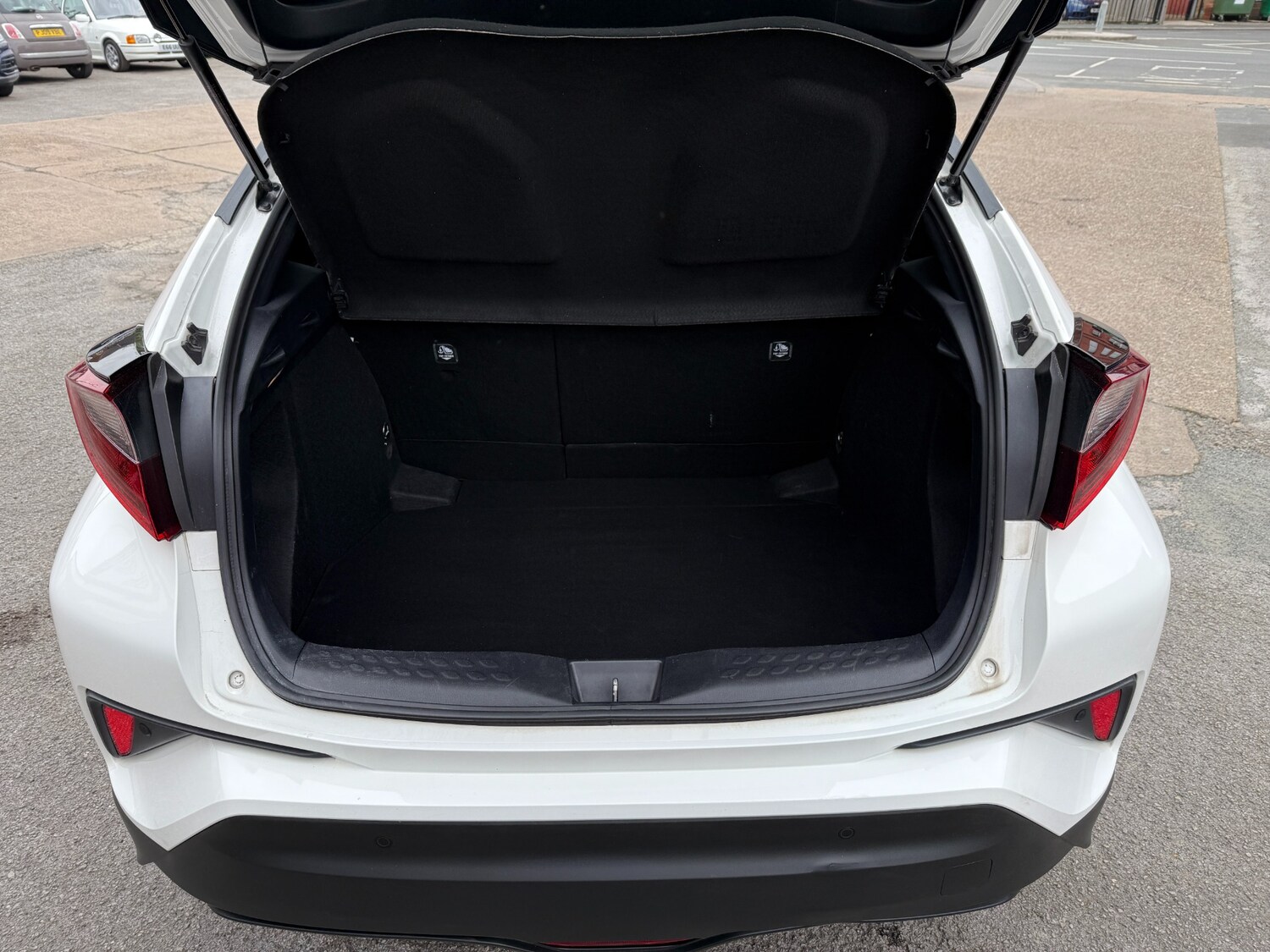 Used Toyota C-HR 2020 for sale - 76101165: Photo 20