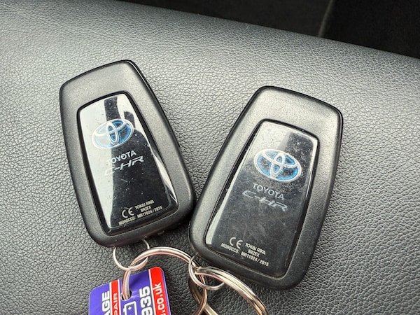 Used Toyota C-HR 2020 for sale - 76101165: Photo 25