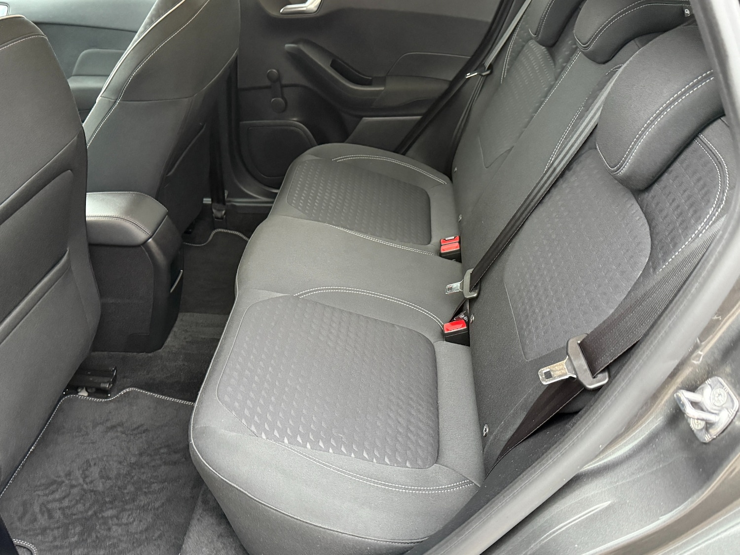 Used Ford Fiesta 2018 for sale - 76415318: Photo 18