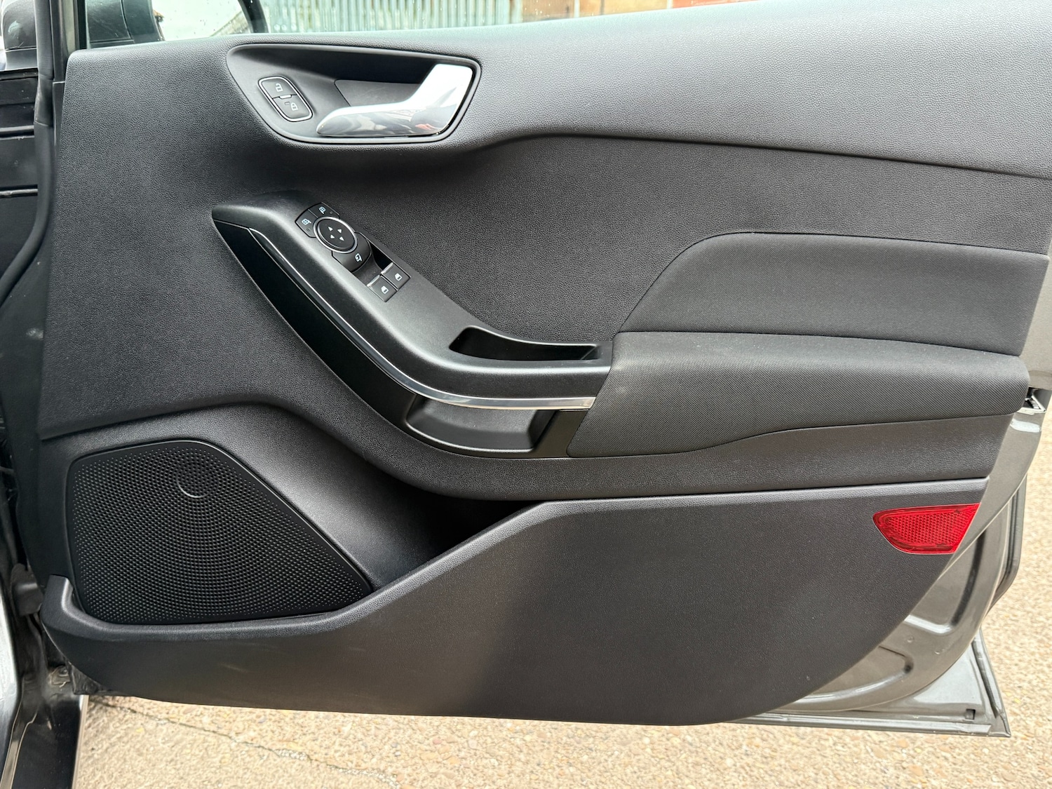 Used Ford Fiesta 2018 for sale - 76415318: Photo 38