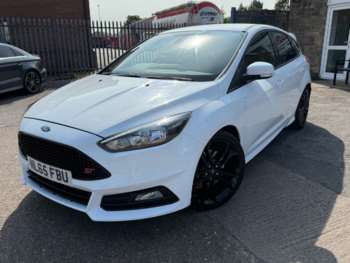 Used Ford Focus 2015 for sale - 74952914: Photo