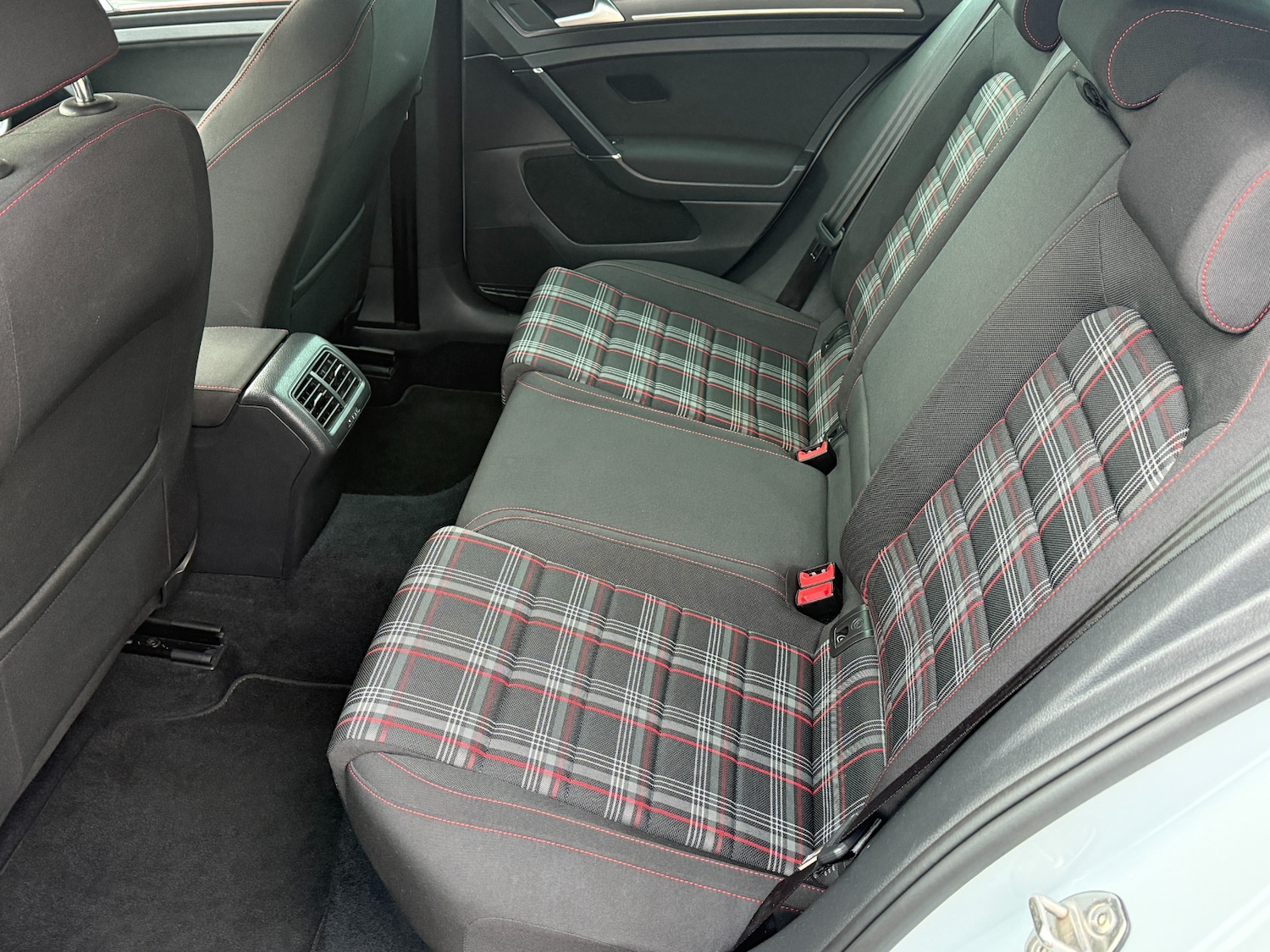 Used Volkswagen Golf 2018 for sale - 77170818: Photo 17