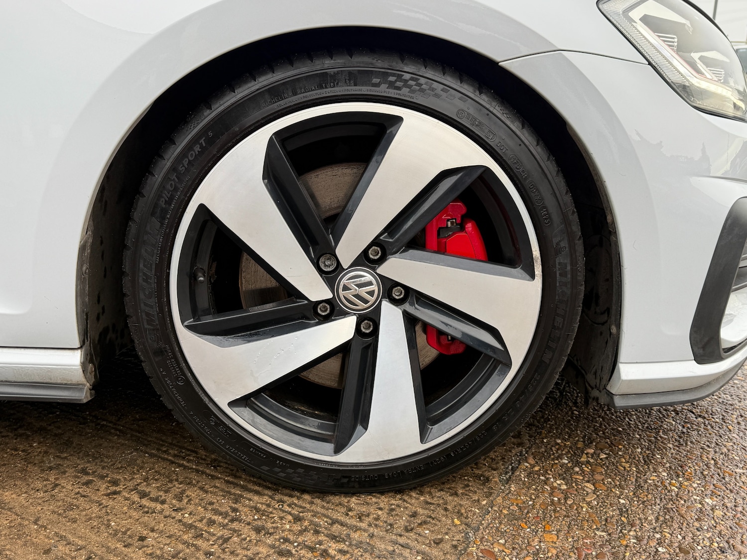 Used Volkswagen Golf 2018 for sale - 77170818: Photo 33