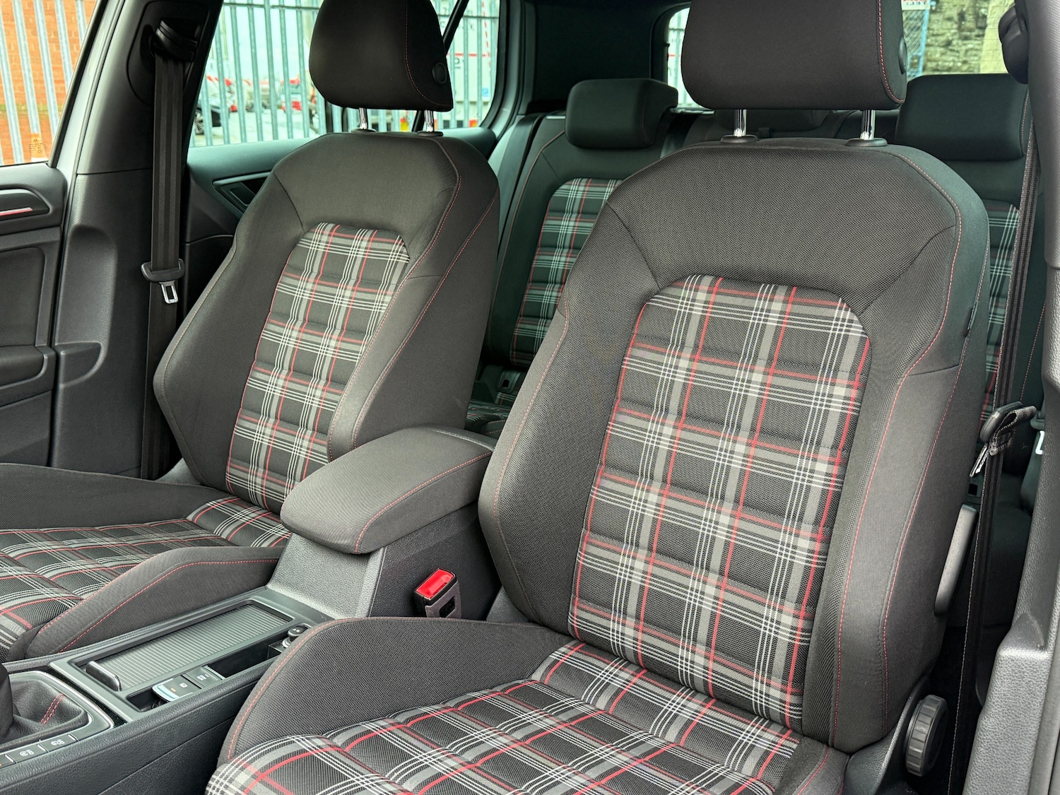 Used Volkswagen Golf 2018 for sale - 77170818: Photo 8