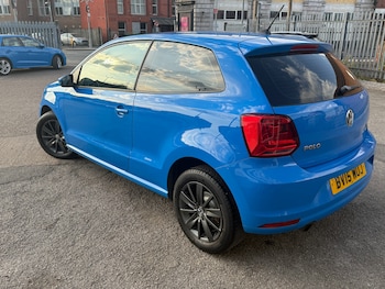 Used Volkswagen Polo 2015 for sale - 79514892: Photo