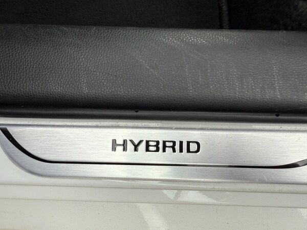 Used Toyota Yaris 2022 for sale - 75038249: Photo 37