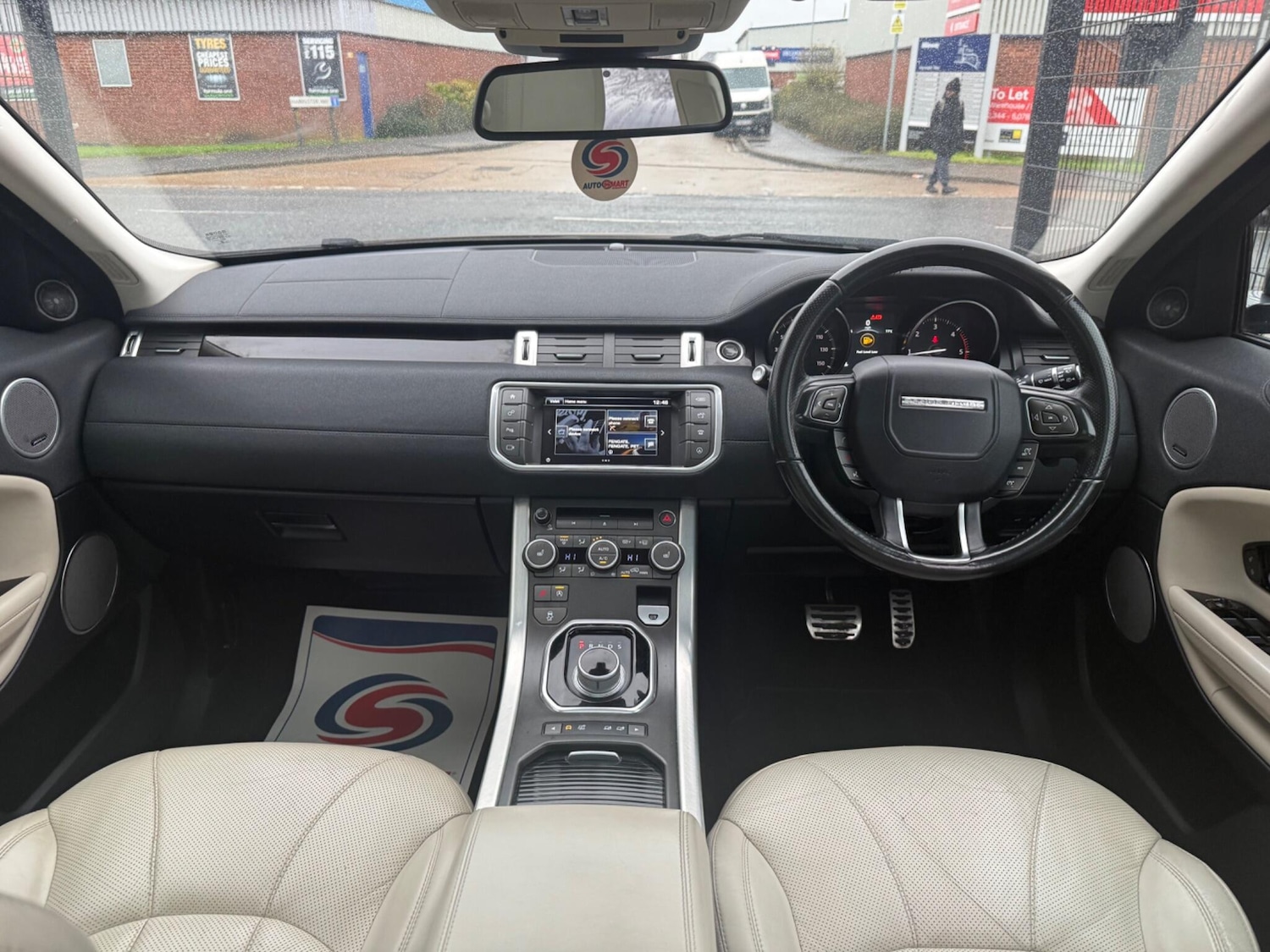 Used Land Rover Range Rover Evoque 2015 for sale - 77574393: Photo 9