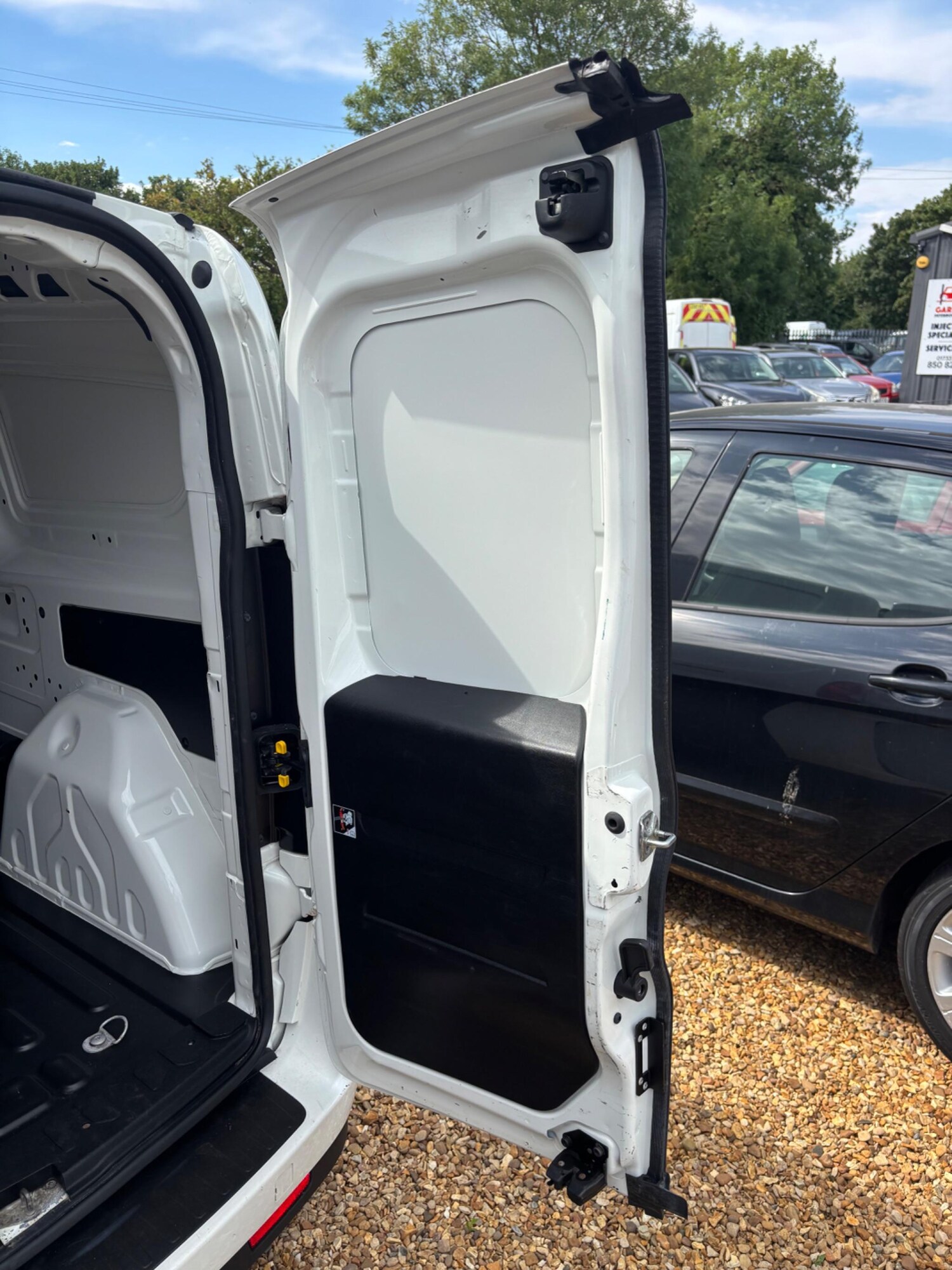 Used Vauxhall Combo for sale - 77574878: Photo 10