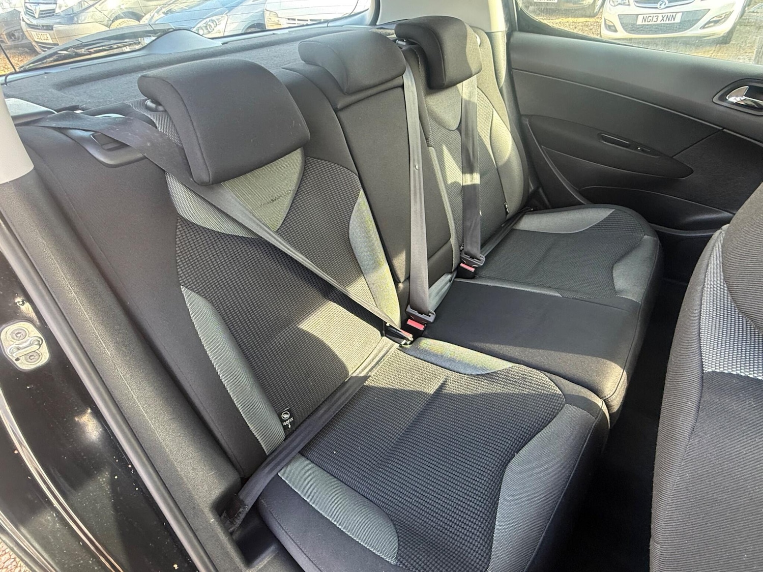 Used Peugeot 308 2012 for sale - 77658004: Photo 13