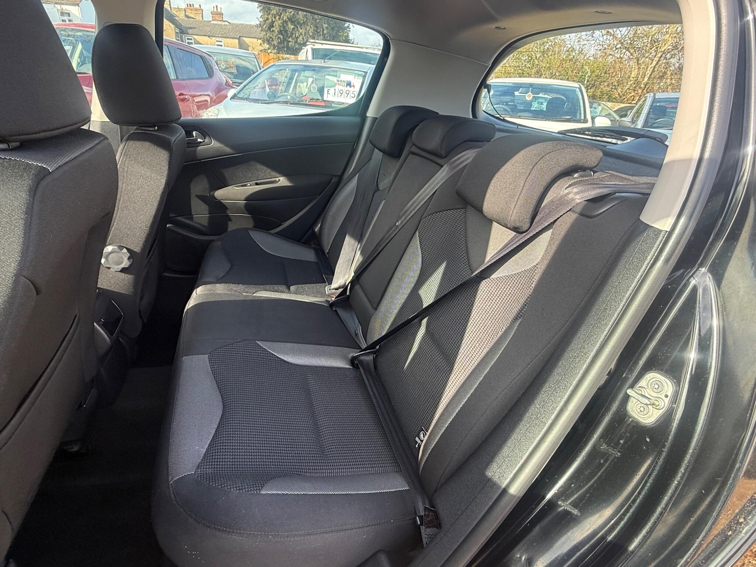 Used Peugeot 308 2012 for sale - 77658004: Photo 14