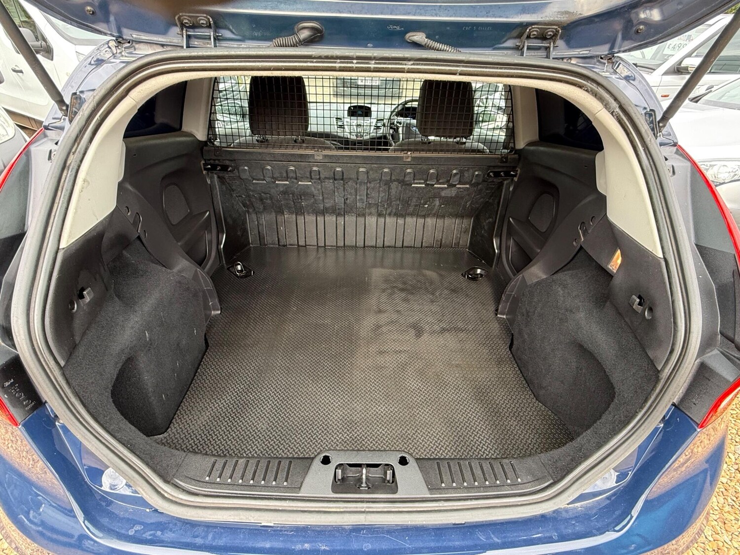 Used Ford Fiesta 2013 for sale - 77574534: Photo 6