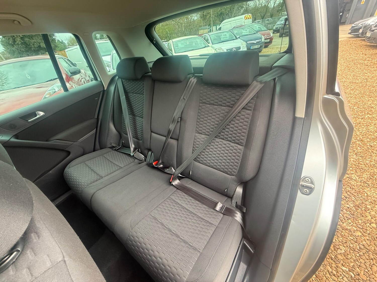 Used Volkswagen Tiguan for sale - 77683690: Photo 12