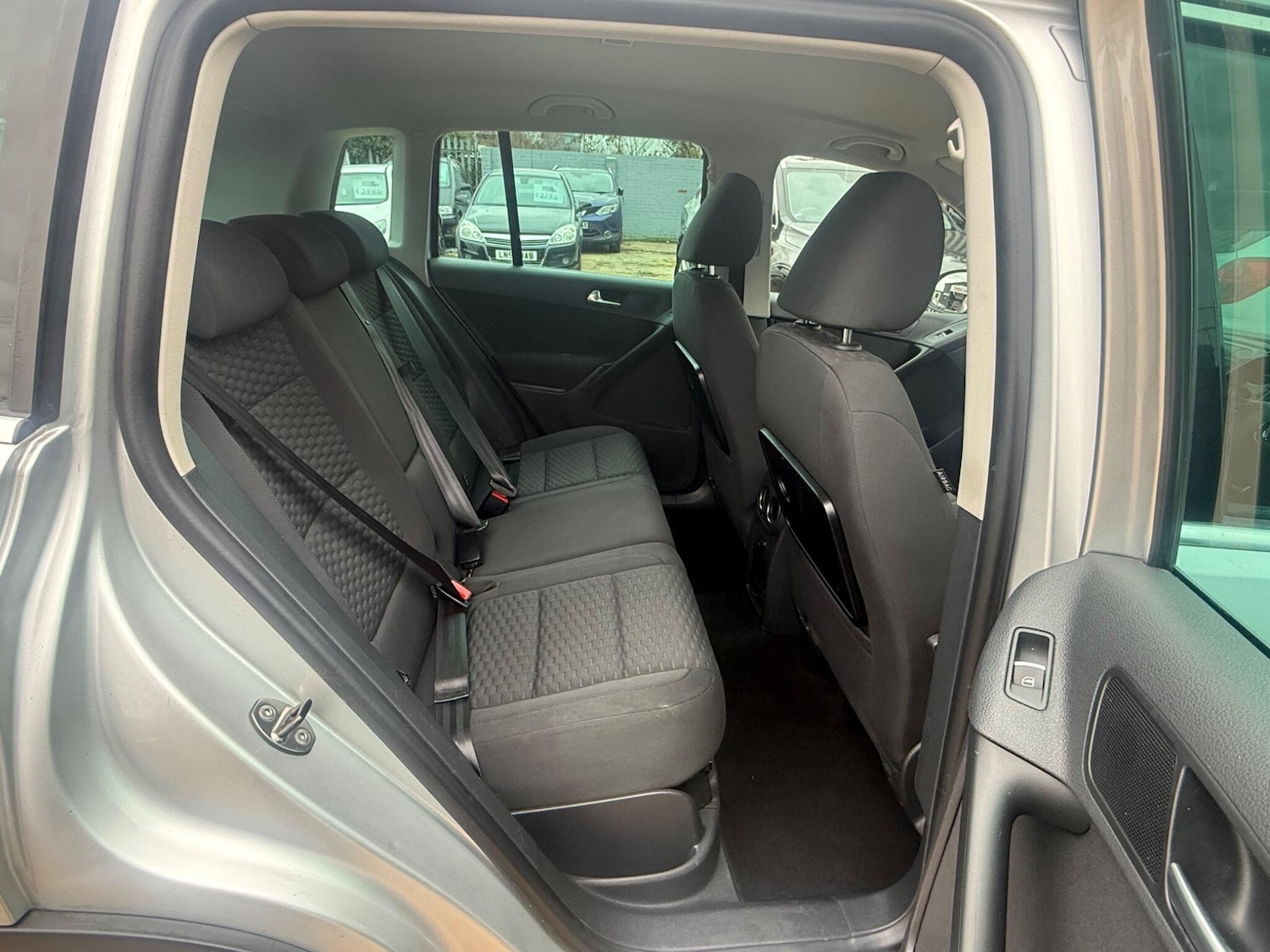 Used Volkswagen Tiguan for sale - 77683690: Photo 14