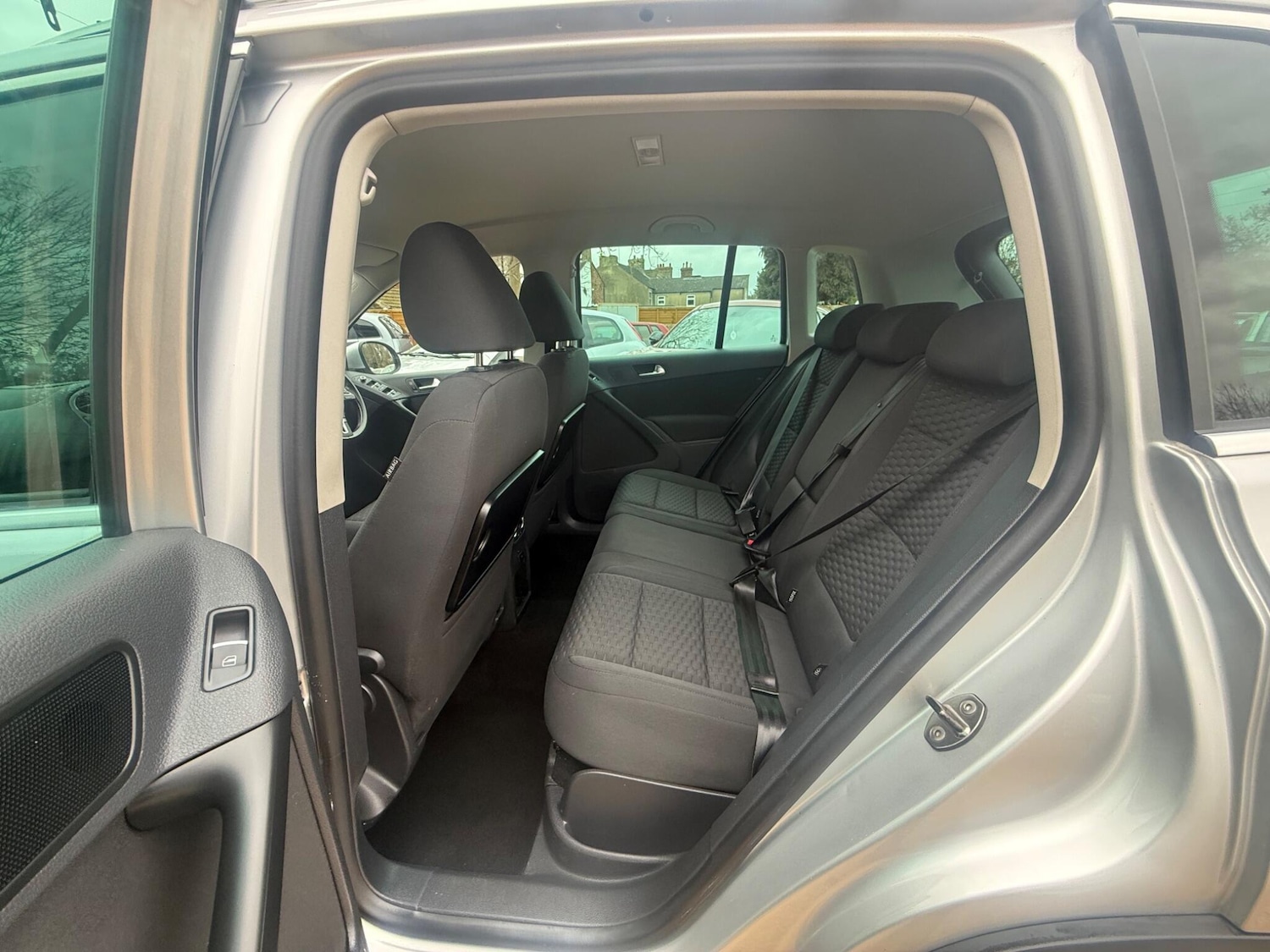 Used Volkswagen Tiguan for sale - 77683690: Photo 15