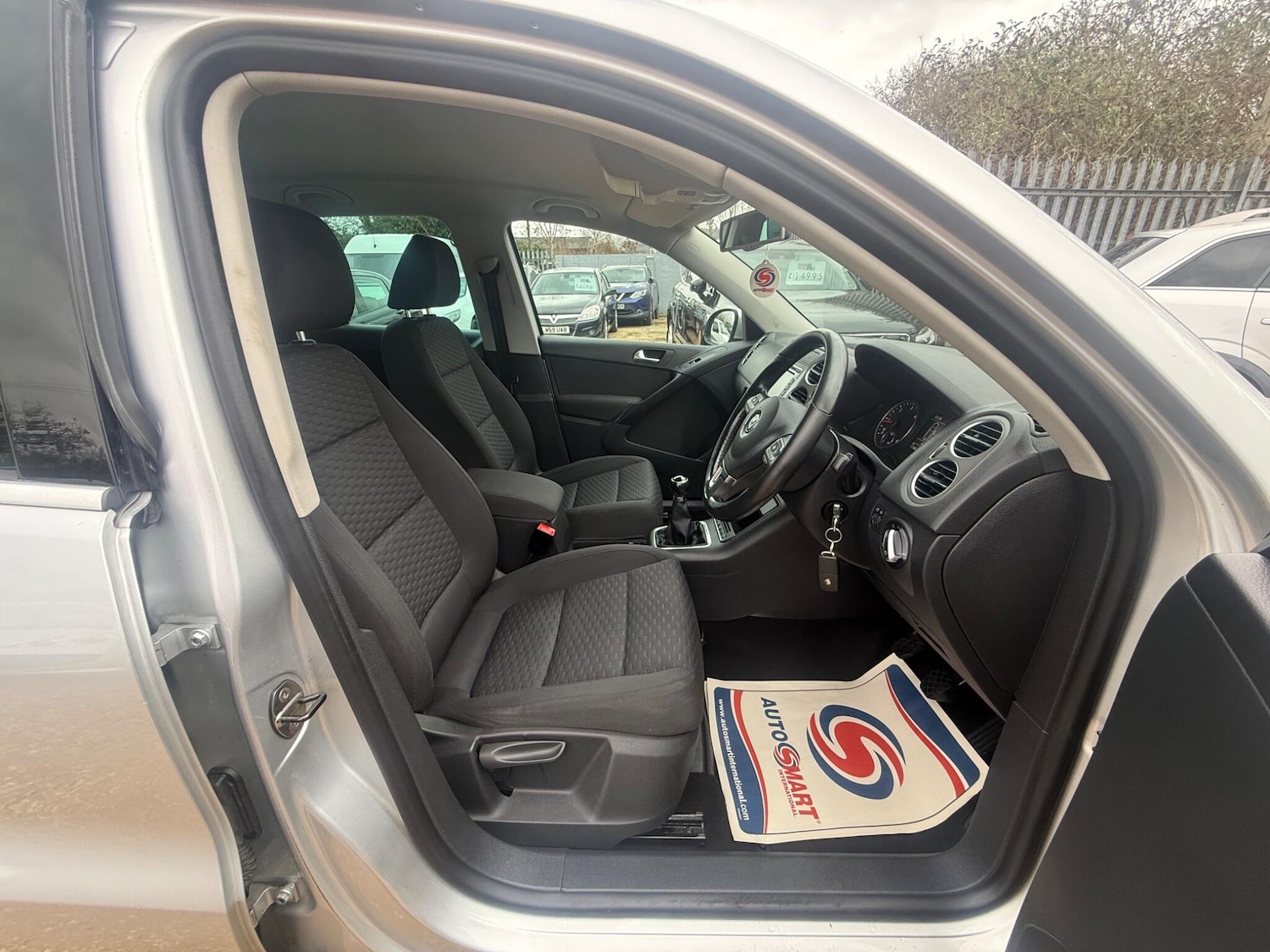 Used Volkswagen Tiguan for sale - 77683690: Photo 9