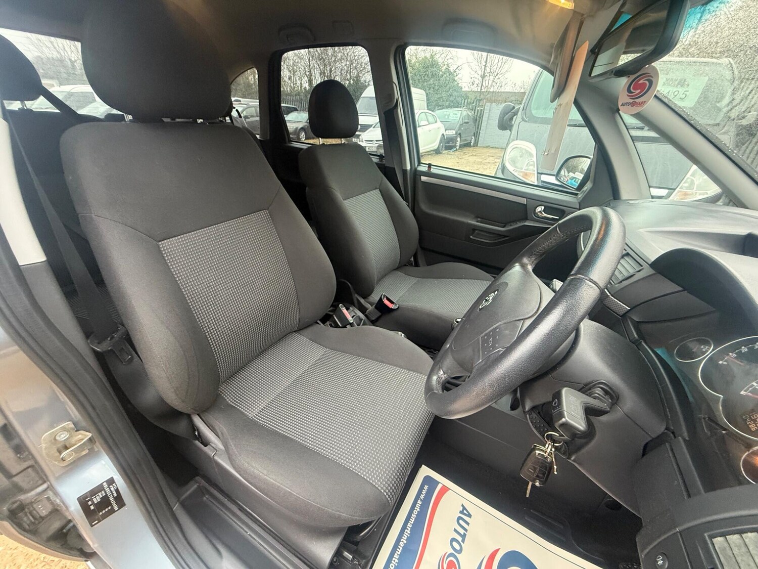 Used Vauxhall Meriva 2009 for sale - 77574648: Photo 12