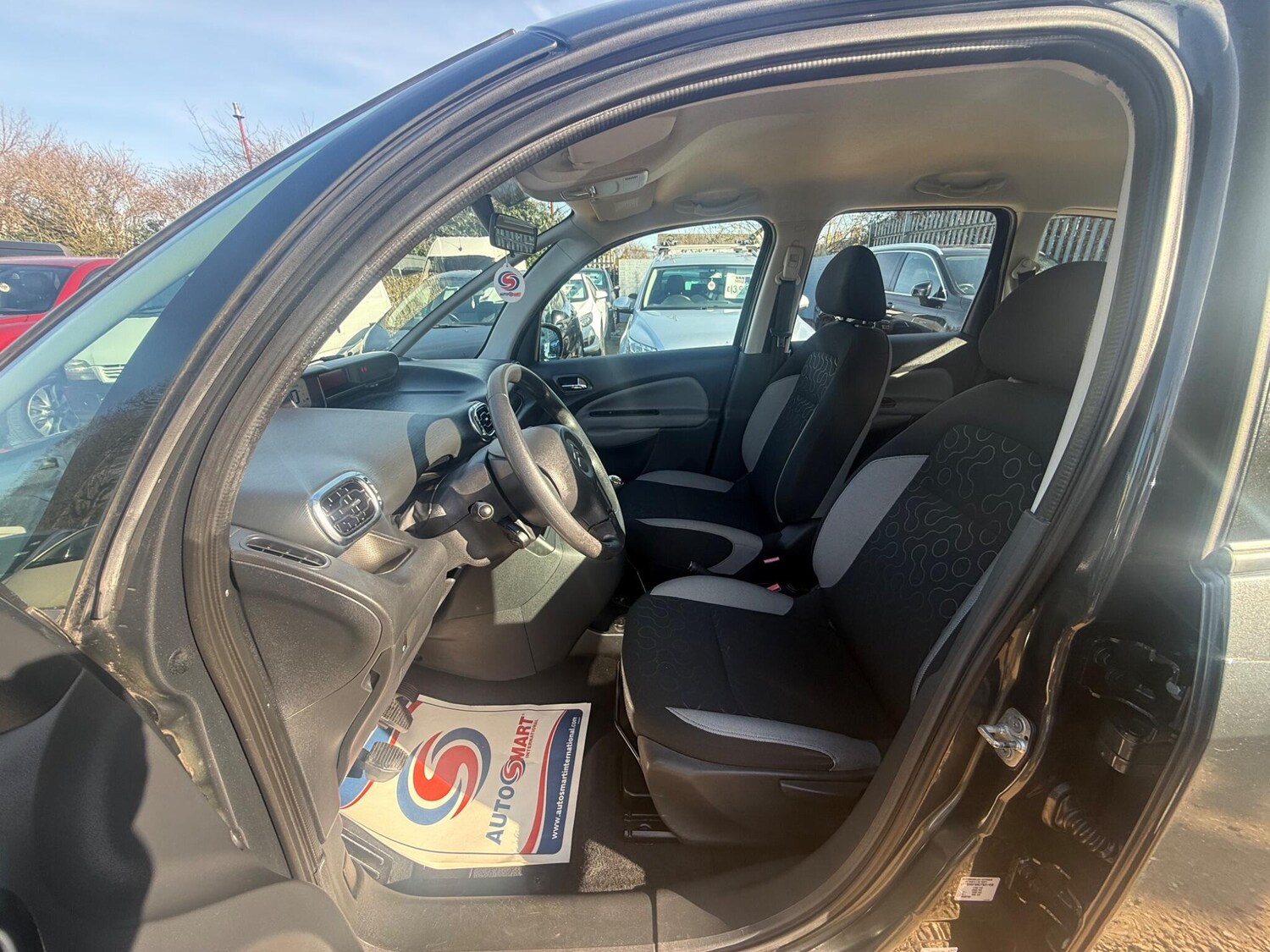 Used Citroen C3 Picasso 2012 for sale - 77574562: Photo 12