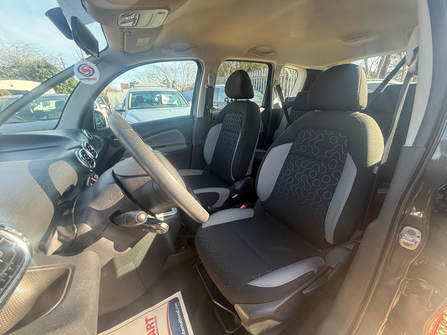 Used Citroen C3 Picasso 2012 for sale - 77574562: Photo 9