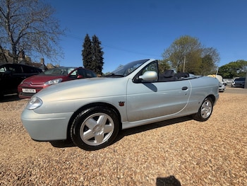 Used Renault Megane 2001 for sale - 78348142: Photo