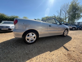 Used Renault Megane 2001 for sale - 78348142: Photo