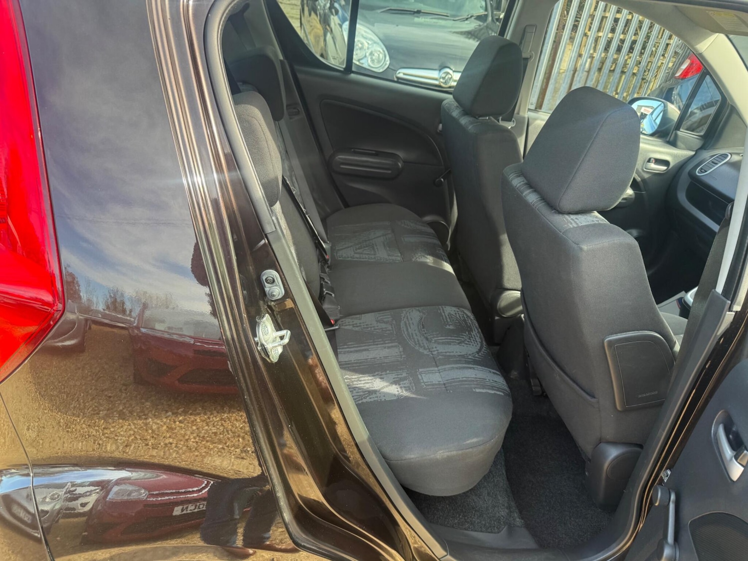 Used Vauxhall Agila 2014 for sale - 78019121: Photo 6