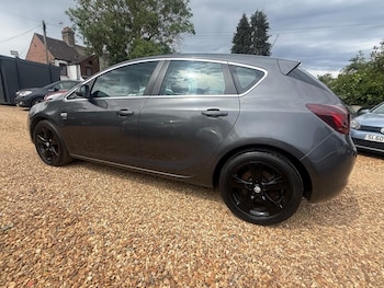 Used Vauxhall Astra 2010 for sale - 78751610: Photo