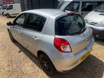 Used Renault Clio 2010 for sale - 78947034: Photo