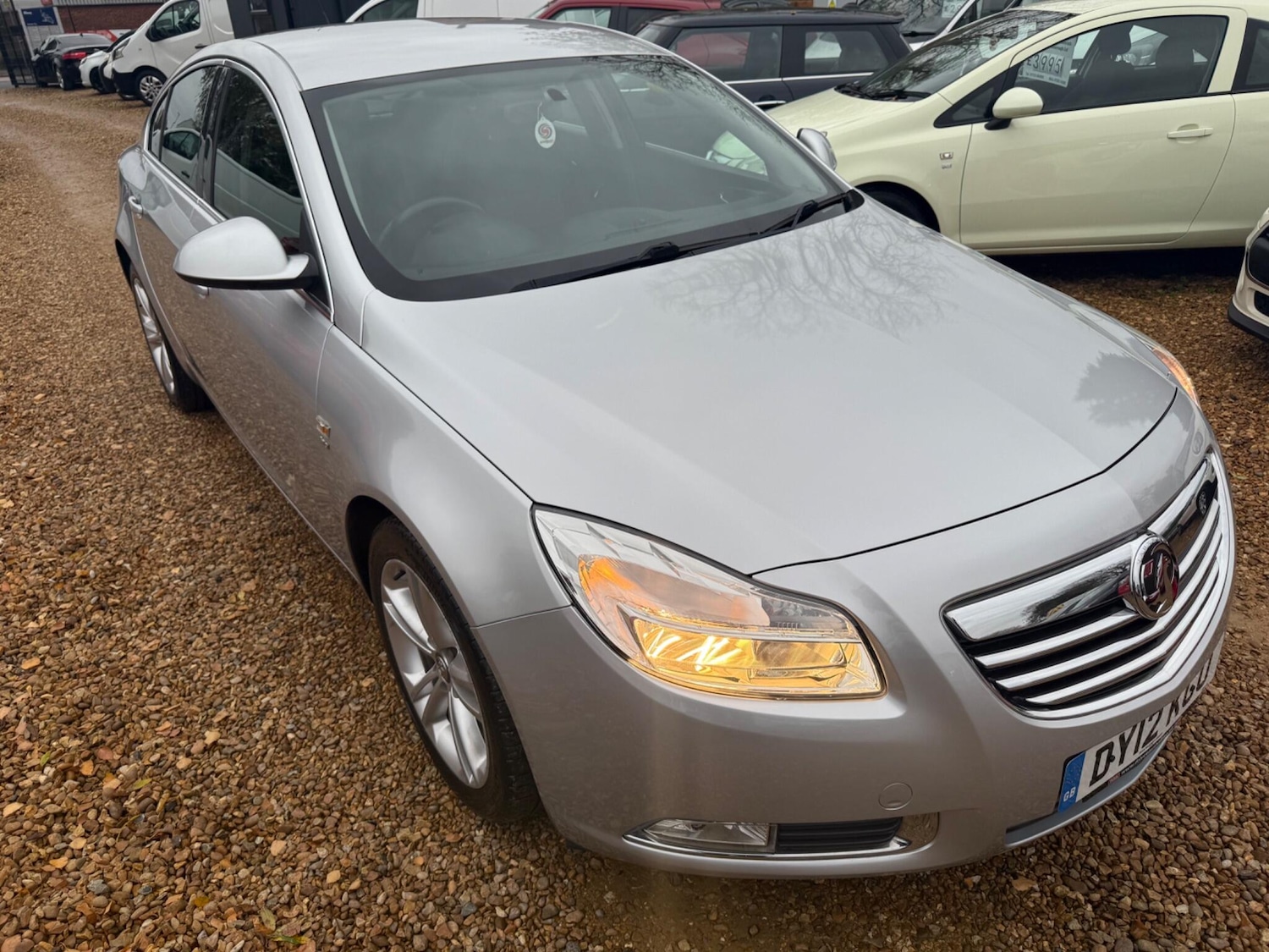 Used Vauxhall Insignia 2012 for sale - 77574529: Photo 2