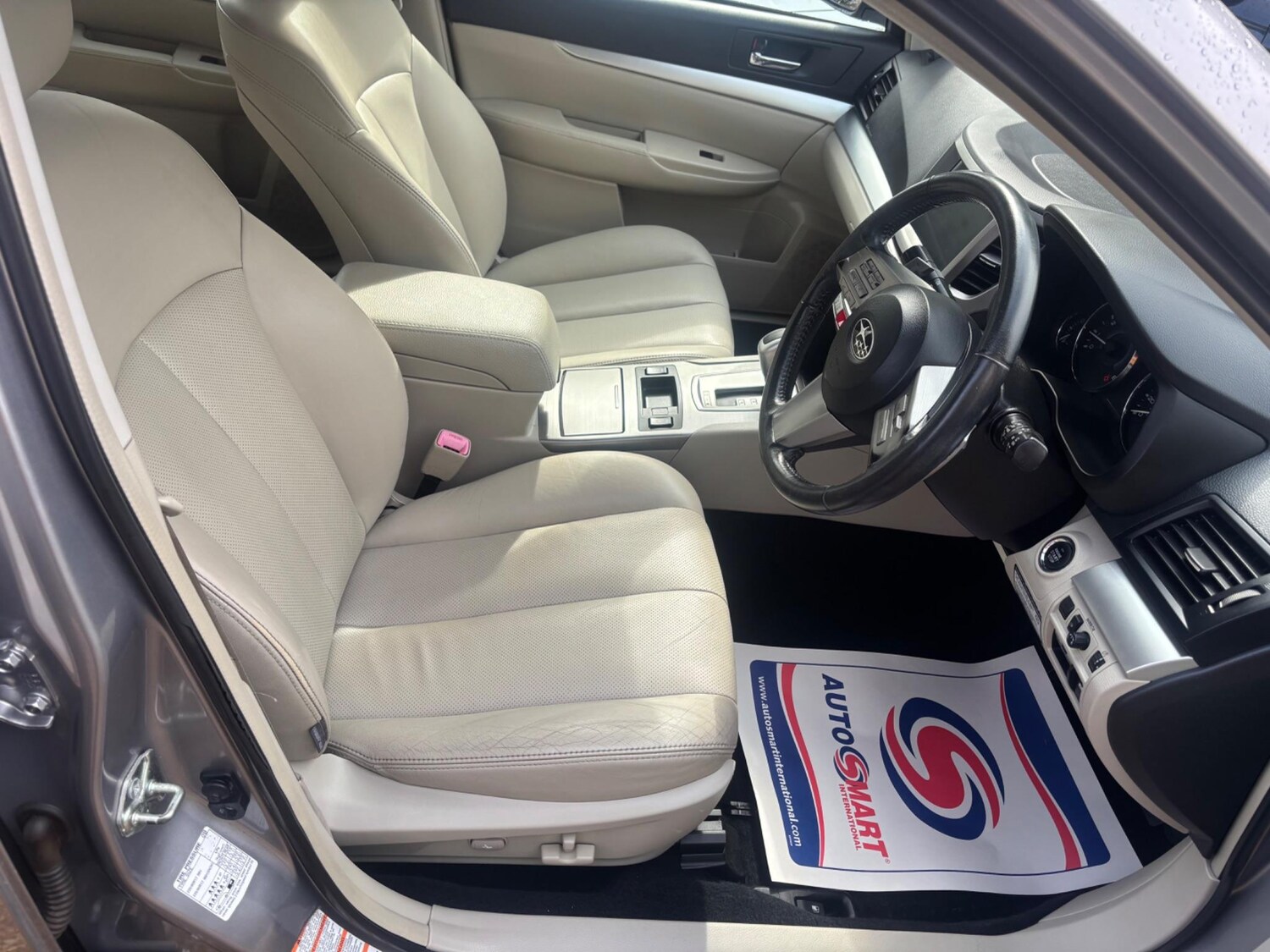 Used Subaru Outback 2010 for sale - 77574831: Photo 11