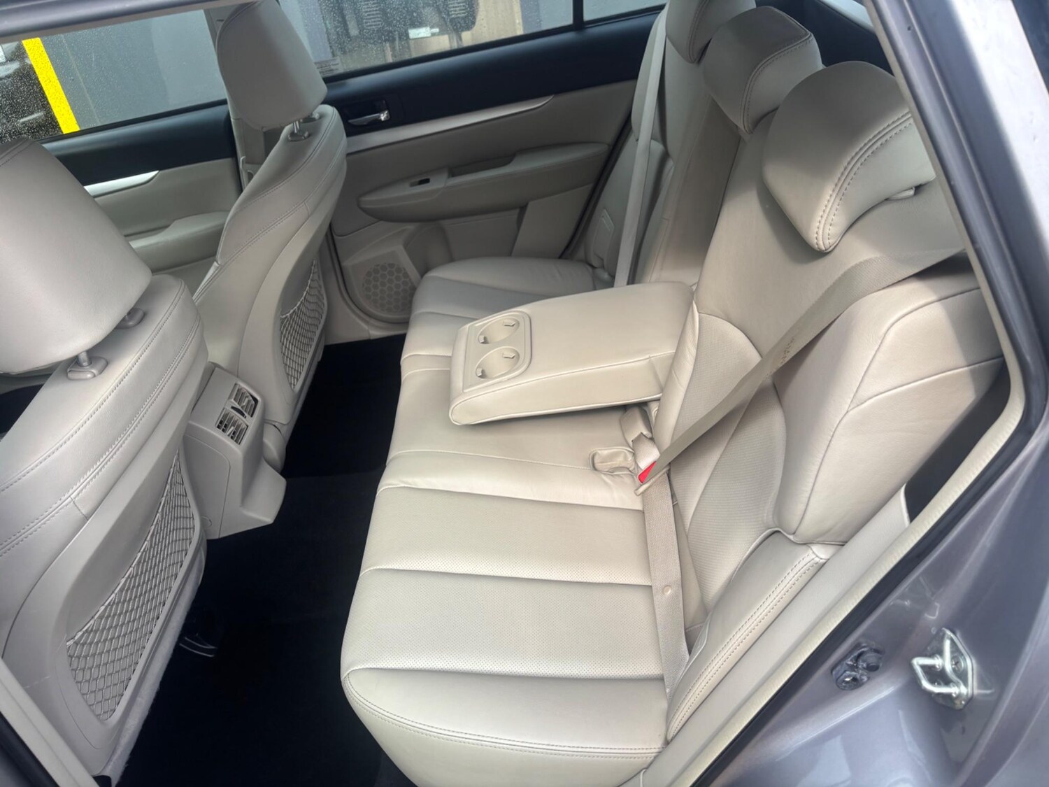 Used Subaru Outback 2010 for sale - 77574831: Photo 9