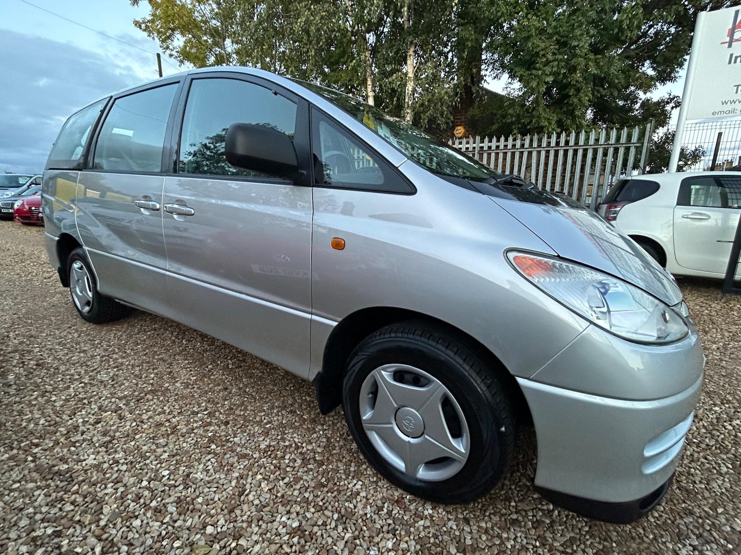 Used Toyota Previa 2002 for sale - 77574219: Photo 2